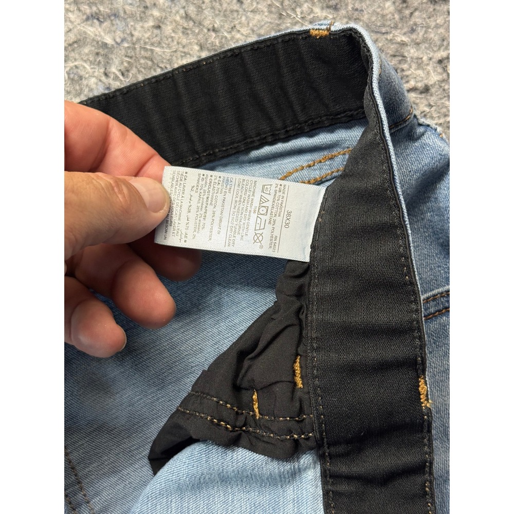 Old Navy 360 Stretch Straight Leg Jeans Mens 38x30 Light Wash Blue Denim Comfort - Picture 9 of 13
